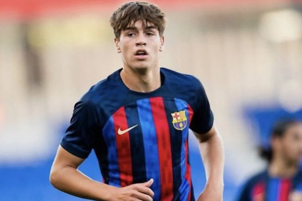 馬克·吉烏棄巴薩選切爾西，德科透露曾努力挽留這位前鋒