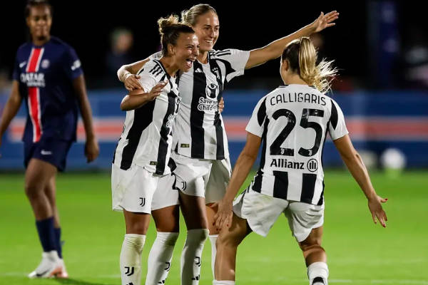 尤文圖斯女足擊敗巴黎圣日耳曼，挺進(jìn)女足歐冠小組賽
