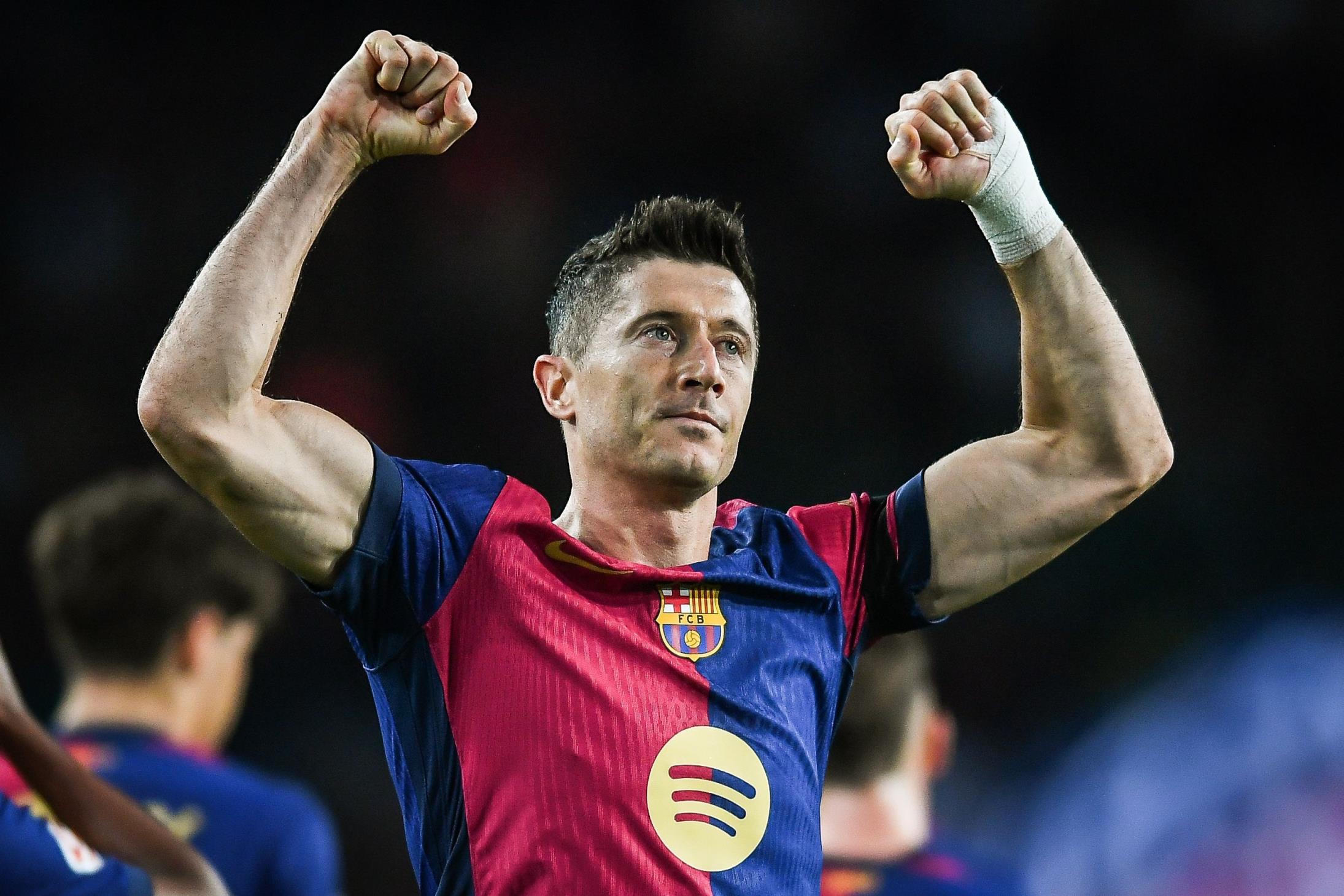 萊萬(wàn)已12次在五大聯(lián)賽單賽季進(jìn)球20+，距離梅羅紀(jì)錄僅差1次